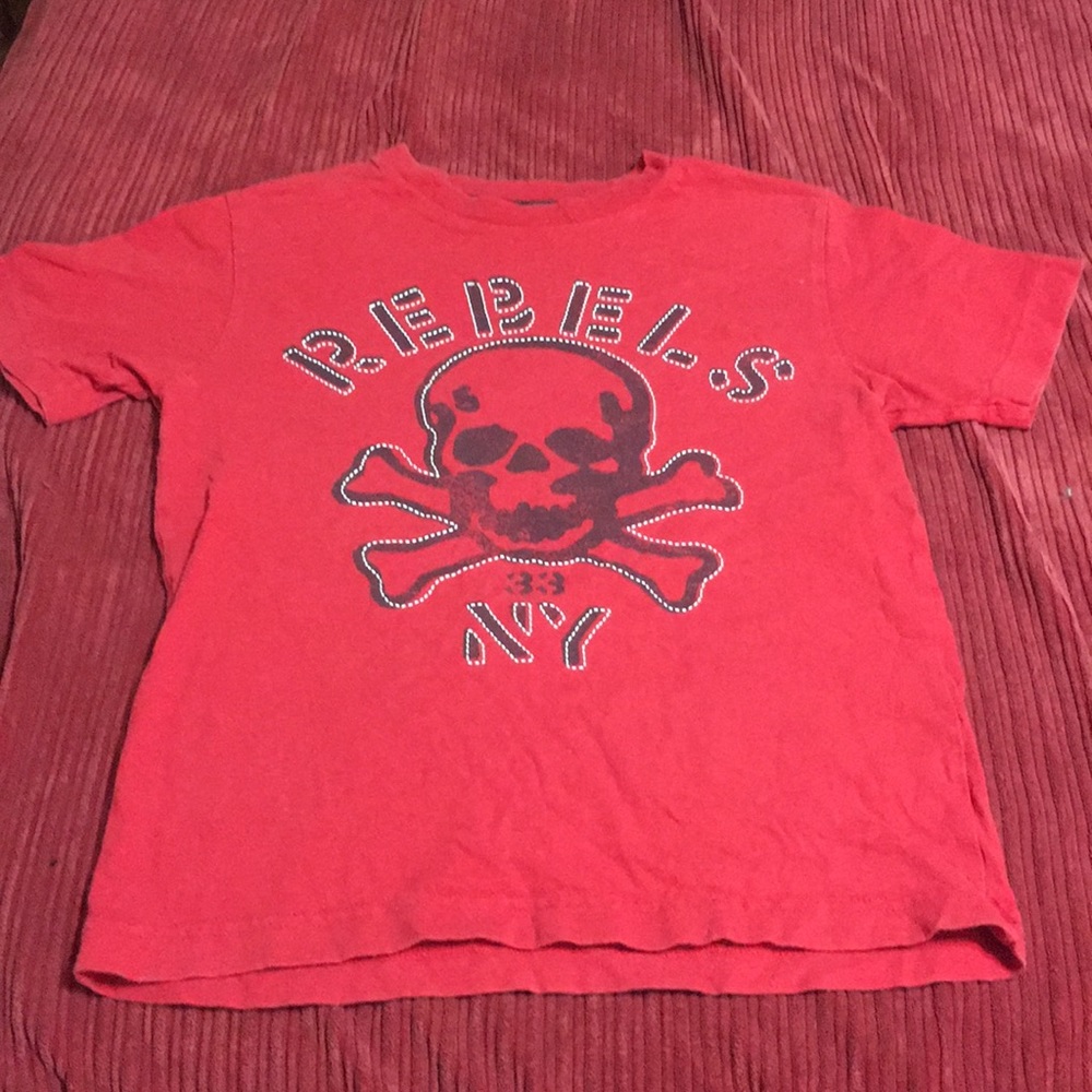 Boys Old Navy T-shirt